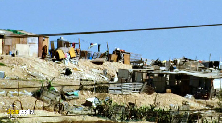 A still #7 from Surfwise (2007)
