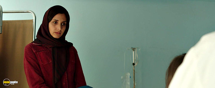 A still #15 from Under the Shadow (2016)