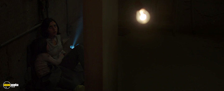 A still #11 from Under the Shadow (2016)