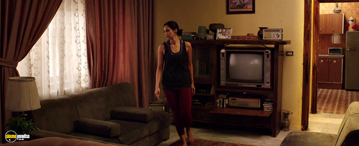 A still #3 from Under the Shadow (2016)