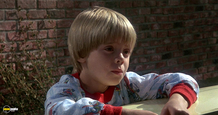 A still #36 from Cujo (1983)
