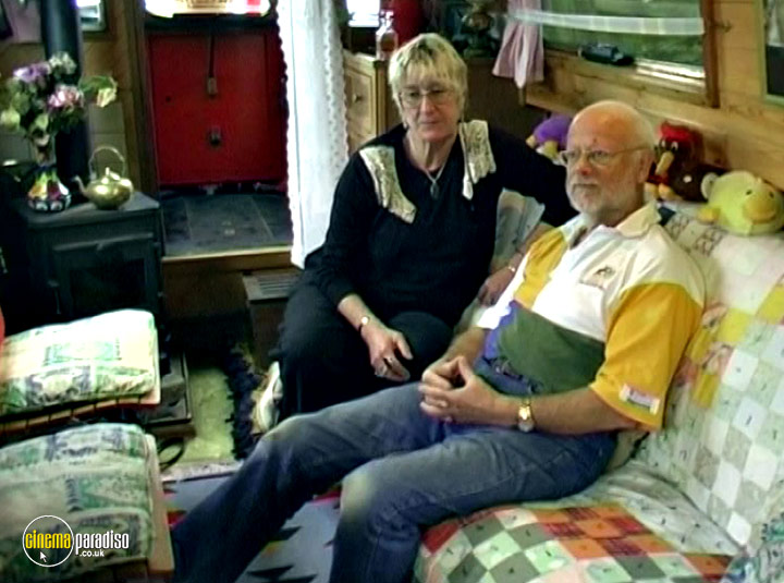 A still #21 from Narrowboats: A Guide to Buying and Owning a Narrowboat (2007)