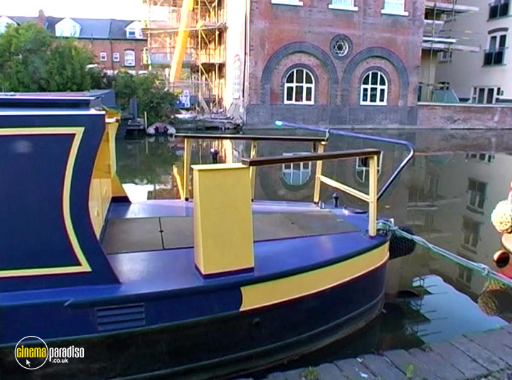 A still #20 from Narrowboats: A Guide to Buying and Owning a Narrowboat (2007)