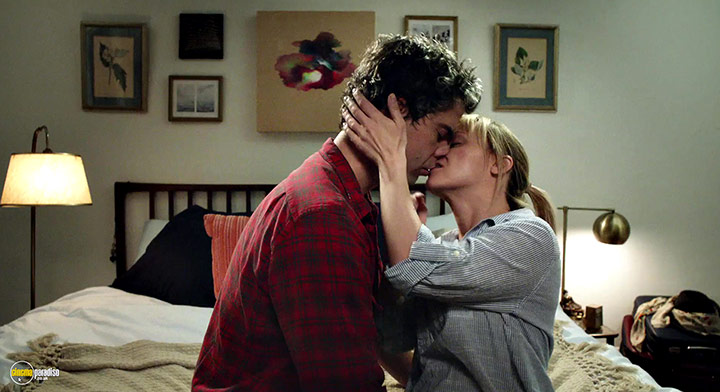 A still #12 from 10 Things We Should Do Before We Break Up (2020)