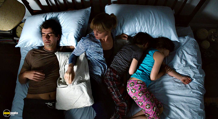 A still #4 from 10 Things We Should Do Before We Break Up (2020)