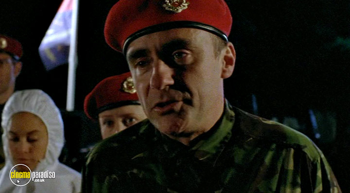 A still #27 from Blue Murder: Series 4 (2007)