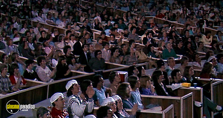 A still #14 from Monty Python: Live at the Hollywood Bowl (1982)