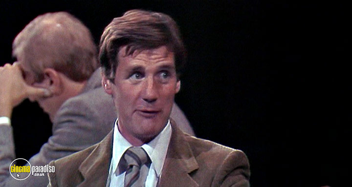 A still #13 from Monty Python: Live at the Hollywood Bowl (1982)