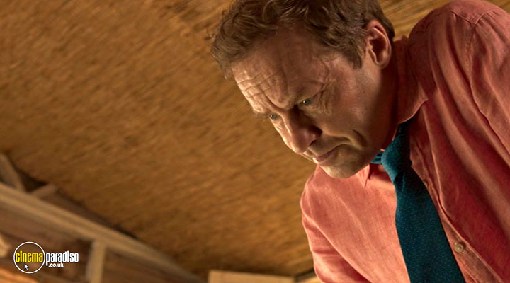 A still #14 from Death in Paradise: Series 9 (2020)