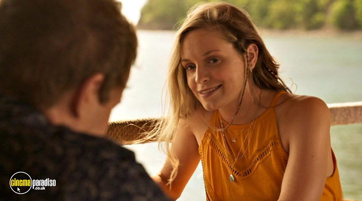 A still #16 from Death in Paradise: Series 9 (2020)