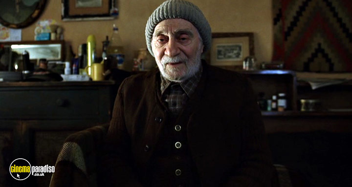 A still #26 from Strigoi (2009)