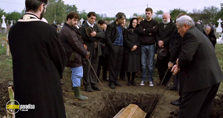 A still #6 from Strigoi (2009)