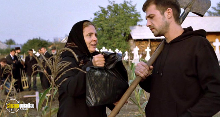 A still #5 from Strigoi (2009)