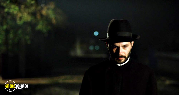 A still #2 from Strigoi (2009)