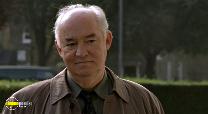 A still #8 from Lynda La Plante: The Commander (2005)