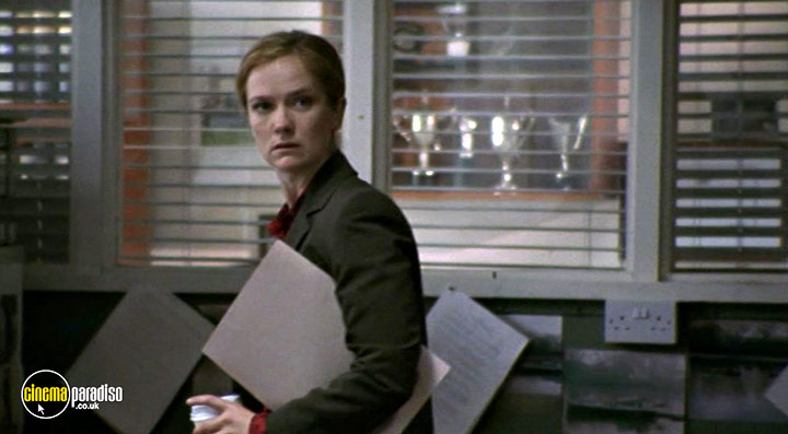 A still #5 from Lynda La Plante: The Commander (2005)