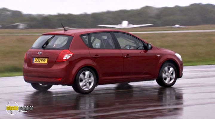 A still #32 from Top Gear: Series 17 (2011)