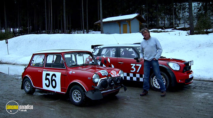 A still #31 from Top Gear: Series 17 (2011)