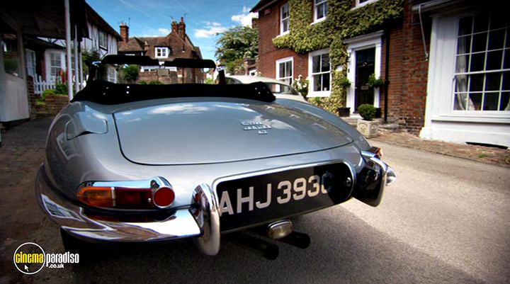 A still #30 from Top Gear: Series 17 (2011)