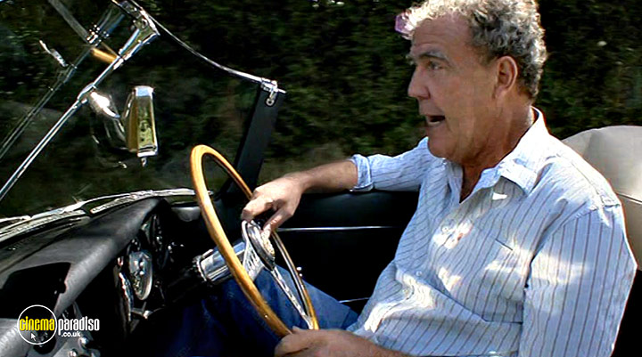 A still #29 from Top Gear: Series 17 (2011)