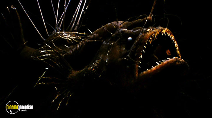 A still #7 from Deep Blue (2003)