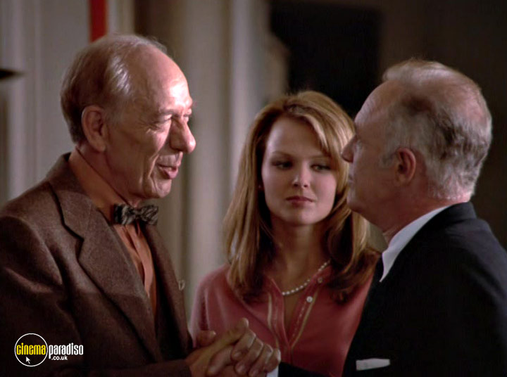 A still from Poodle Springs (1998) 