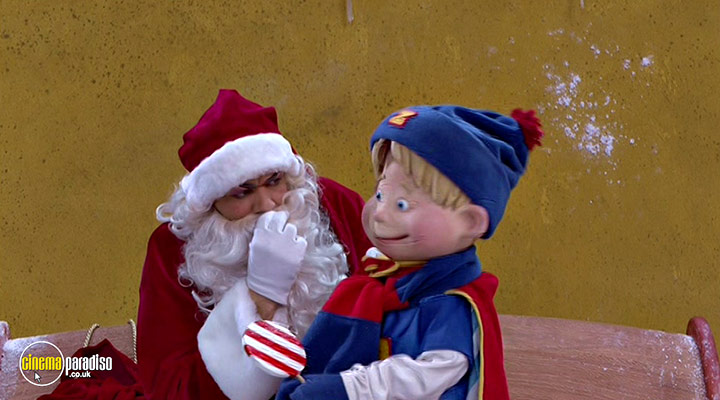 A still #19 from Lazytown: Surprise Santa and Other Stories (2004)