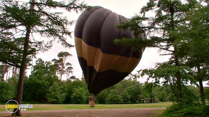 A still #36 from Spoons (2005)