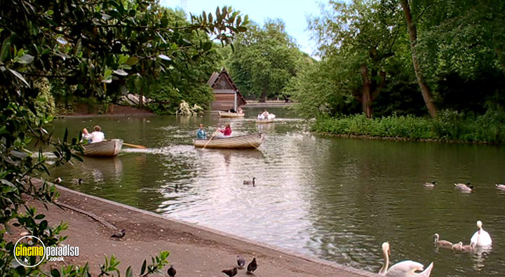 A still #3 from Spoons (2005)