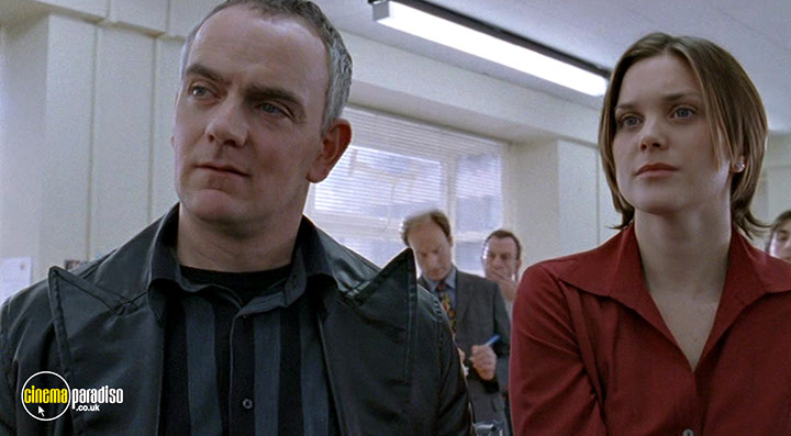 A still #13 from Blue Murder: Series 2 (2004)