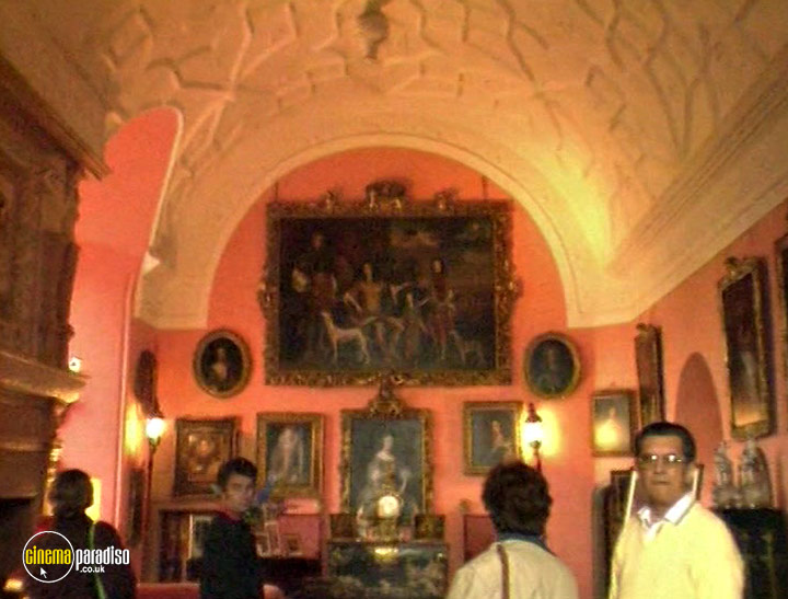 A still #33 from Scotland: The Grand Tour (1990)