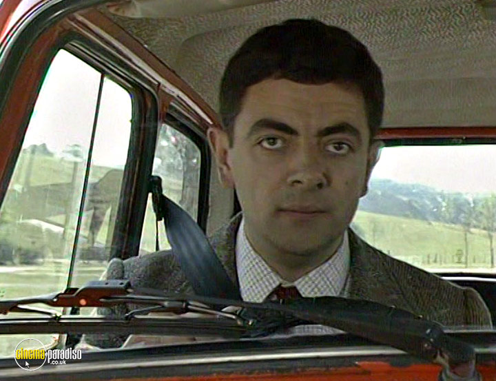 A still #25 from Mr Bean: Vol.1 (1990)
