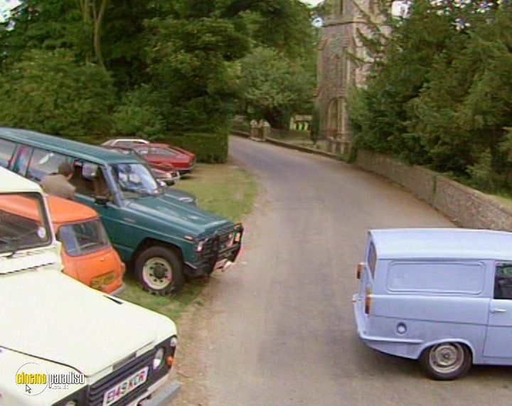 A still #22 from Mr Bean: Vol.1 (1990)