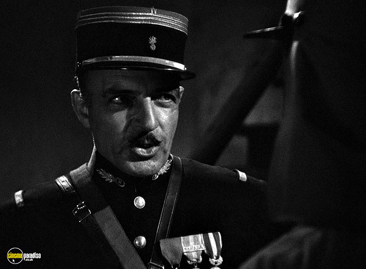 A still #51 from It Happened in Hollywood / Adventure in Sahara / Power of the Press (1943)