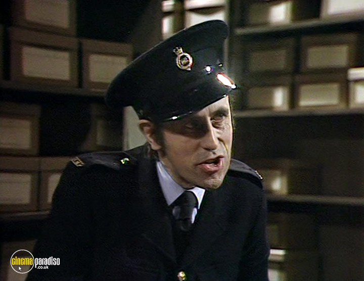 A still #28 from Going Straight: Series (1978)