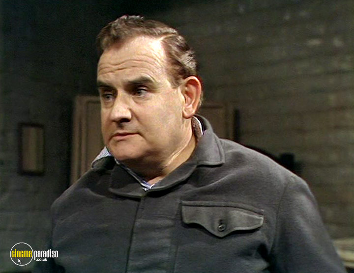 A still #27 from Going Straight: Series (1978)
