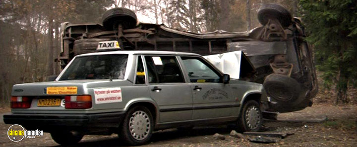 A still #15 from Exit (2006)