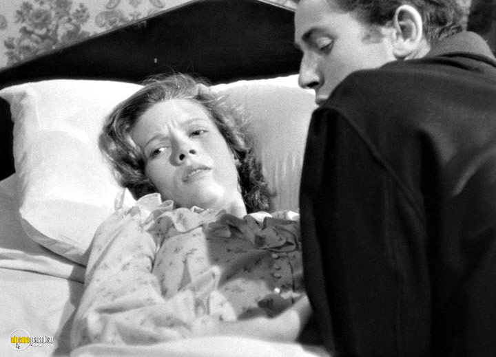 A still #22 from They Live by Night (1948)