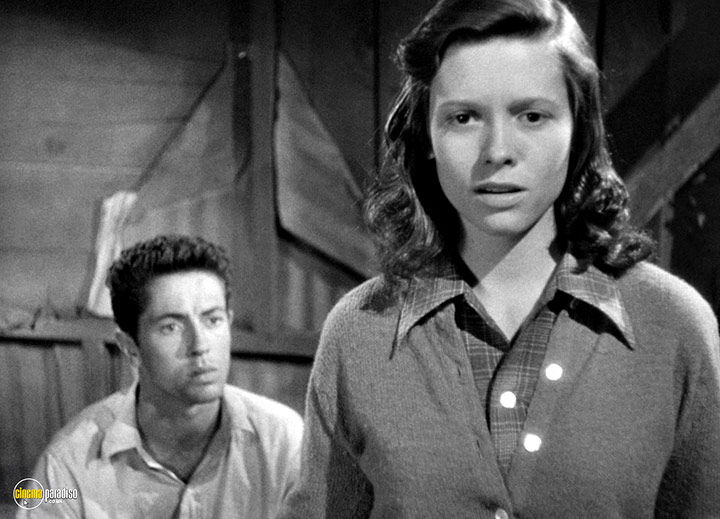 A still #14 from They Live by Night (1948)