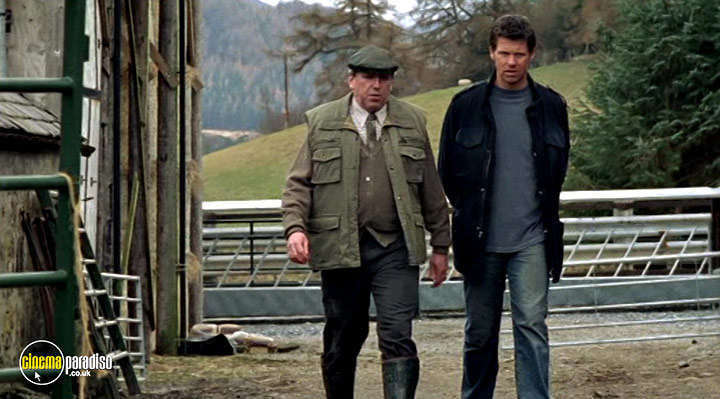 A still #25 from Monarch of the Glen: Series 6: Part 1 (2004)