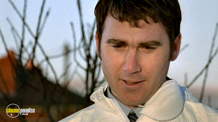 A still #23 from Blue Murder: Series 1 (2003)