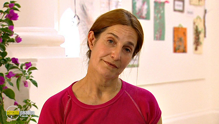 A still #21 from Baby Yoga for Toddlers (2004)
