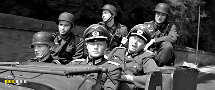 A still #35 from Young Lions (1958)