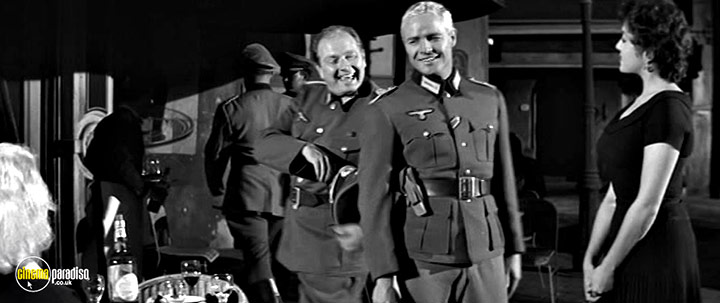 A still #27 from Young Lions (1958)
