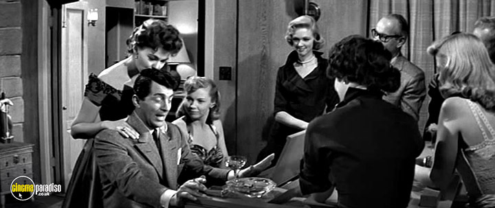 A still #24 from Young Lions (1958)