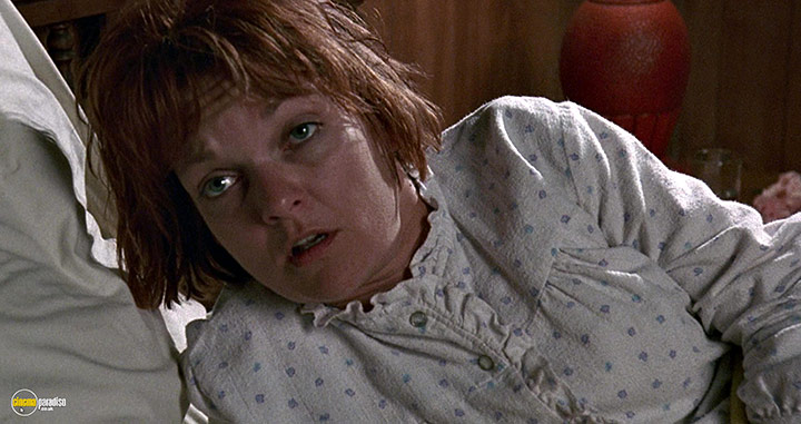 A still #32 from Kindergarten Cop (1990)