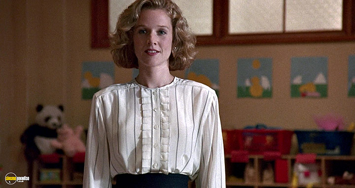 A still #14 from Kindergarten Cop (1990)