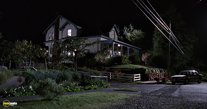 A still #6 from Kindergarten Cop (1990)