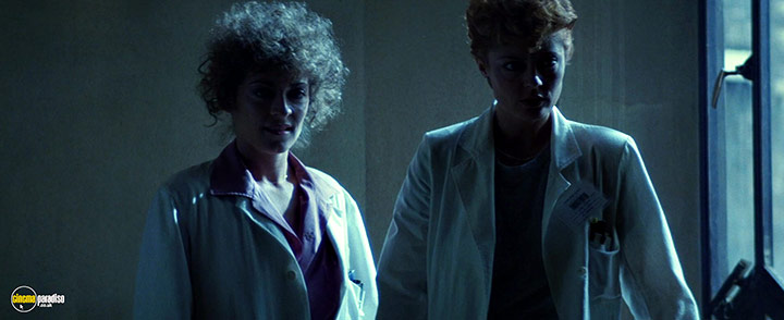 A still #7 from The Hunger (1983)