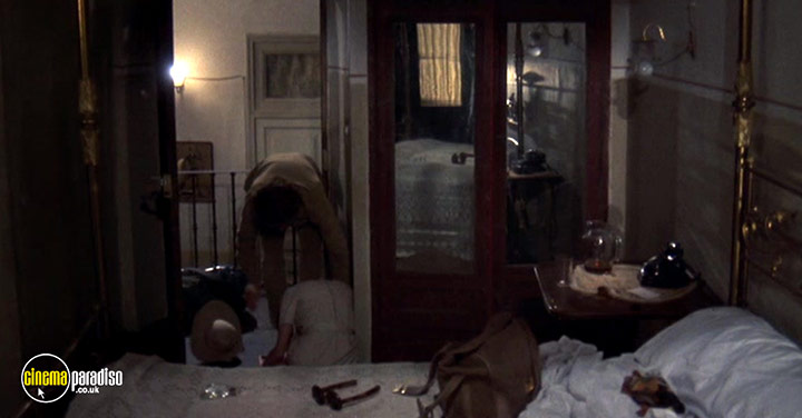 A still #16 from Love and Pain and the Whole Damn Thing (1973)